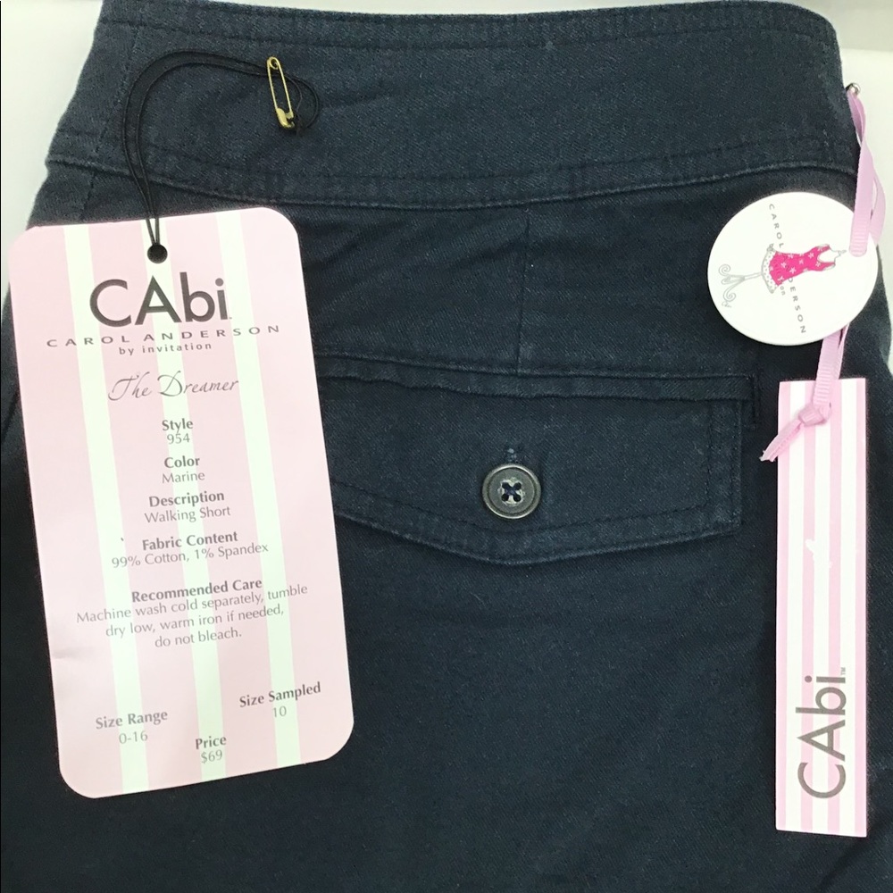 Walking Shorts 
Size 10